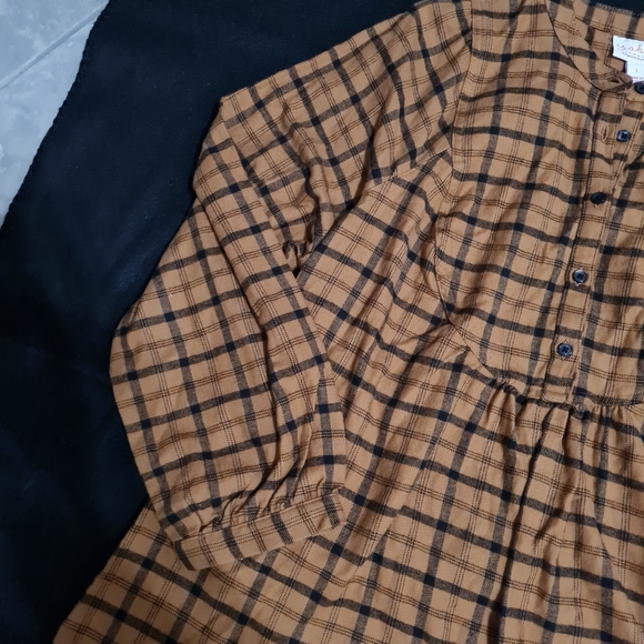 ISABEL MATERNITY BROWN/BLACK PLAID FLANNEL SHIRT SIZE LARGE - Picture 6 of 9